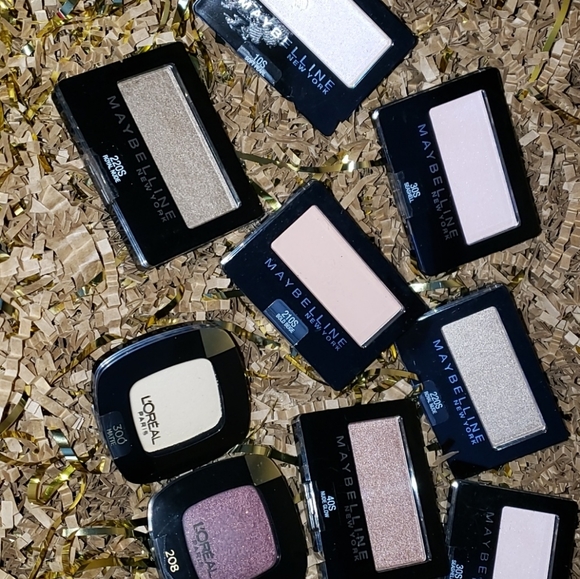 Makeup - Picture 13 of 13